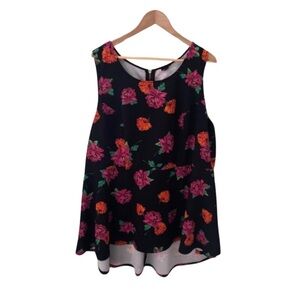 Torrid Black Floral Ponte Hi-Lo Top Blouse Size 5X (28)